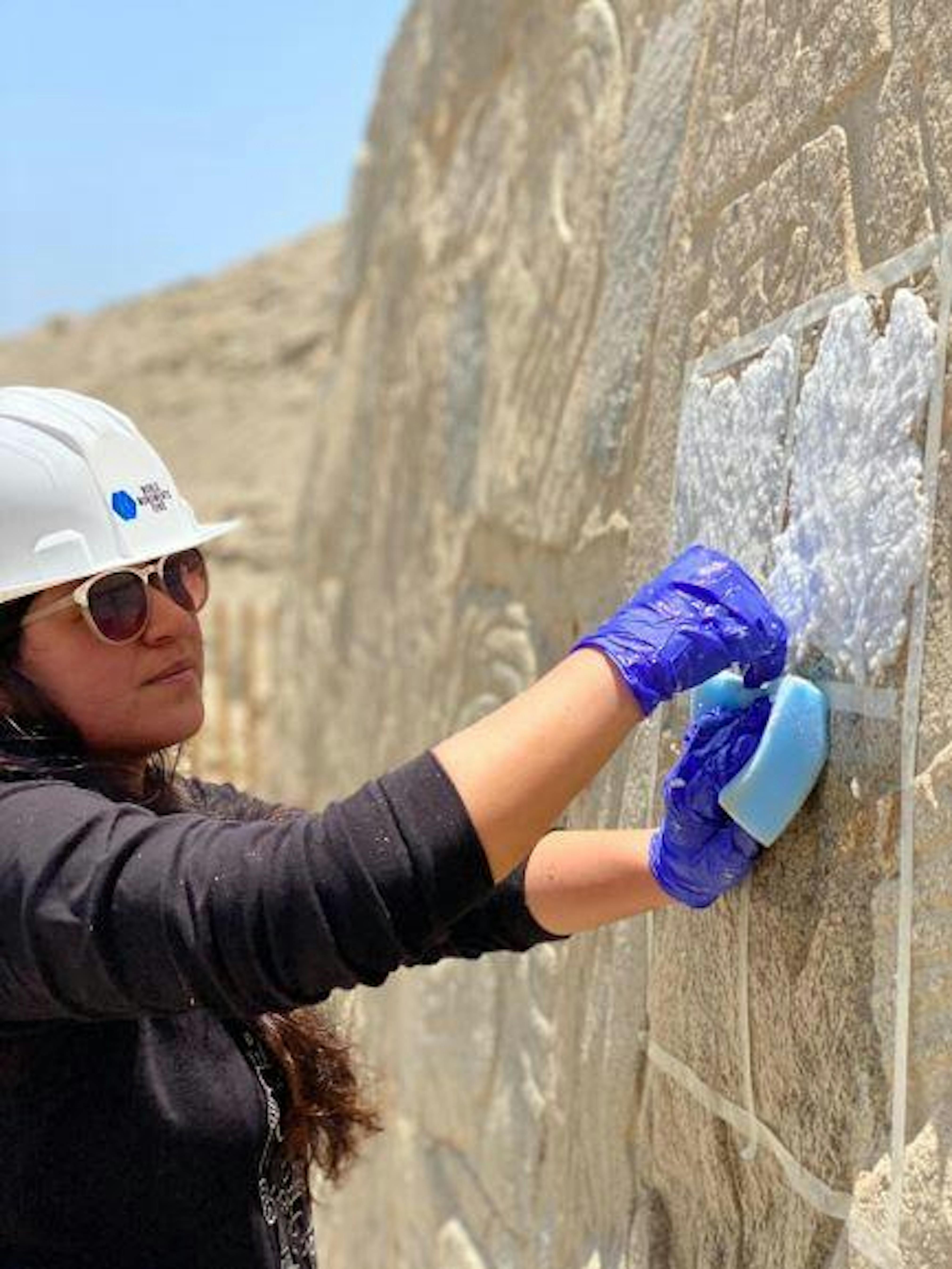 Salts cleaning test by poulticing, 2020.
