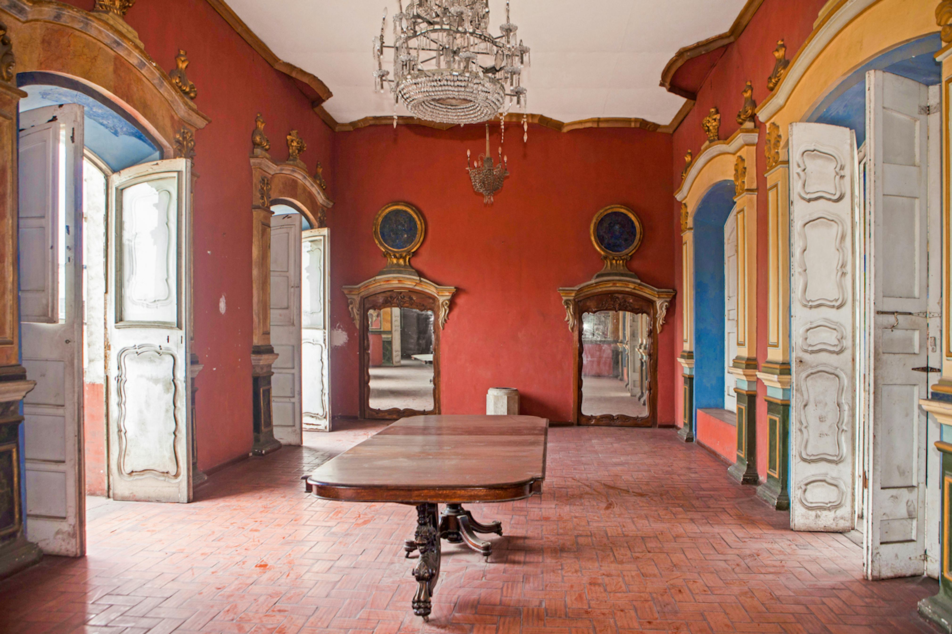 Salon of mirrors, 2017