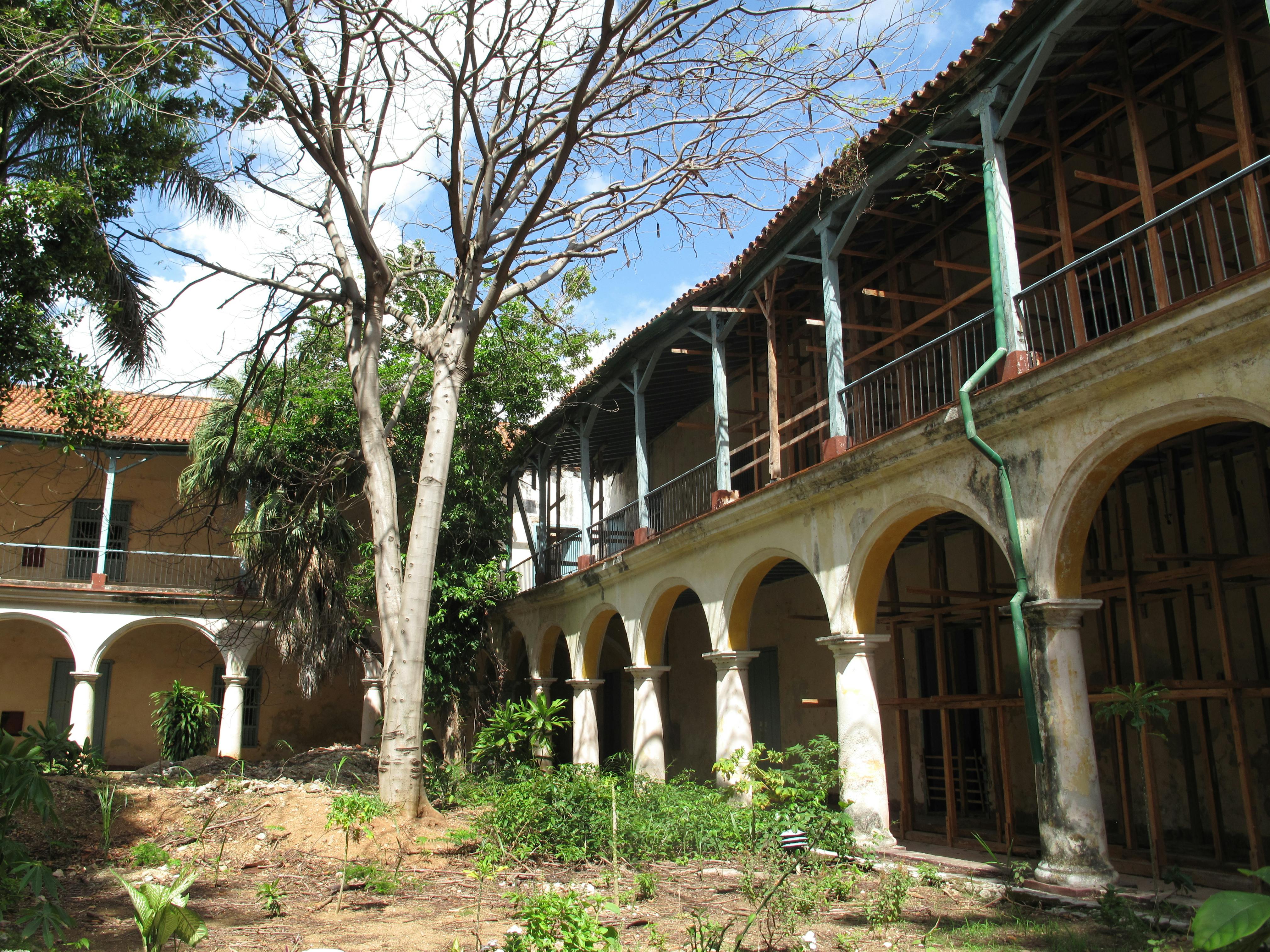 63 cub santa clara first cloister gallery 4