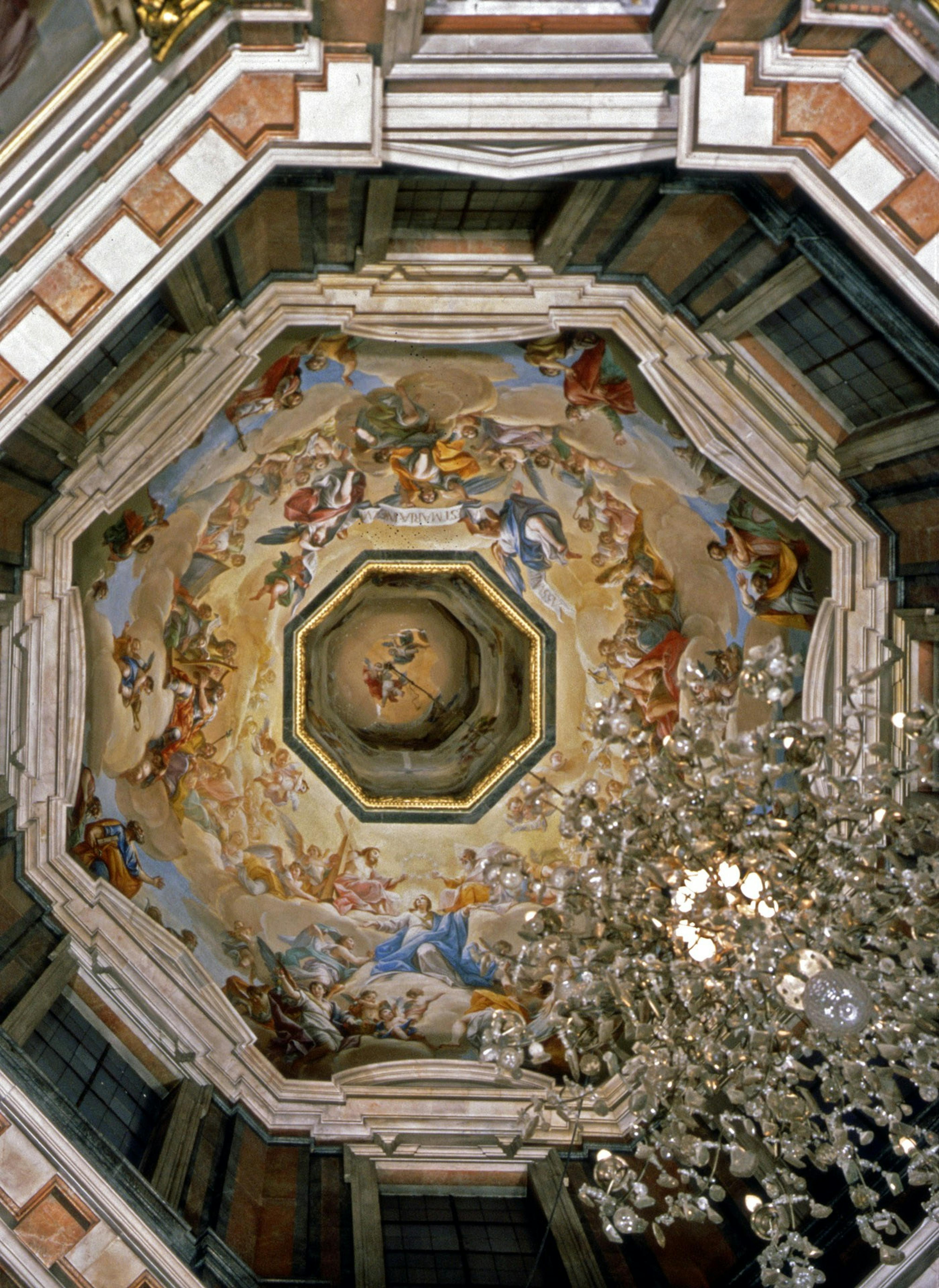 Frescos by Francisco Ricci and Juan Carreño adorn the cupola, 1982