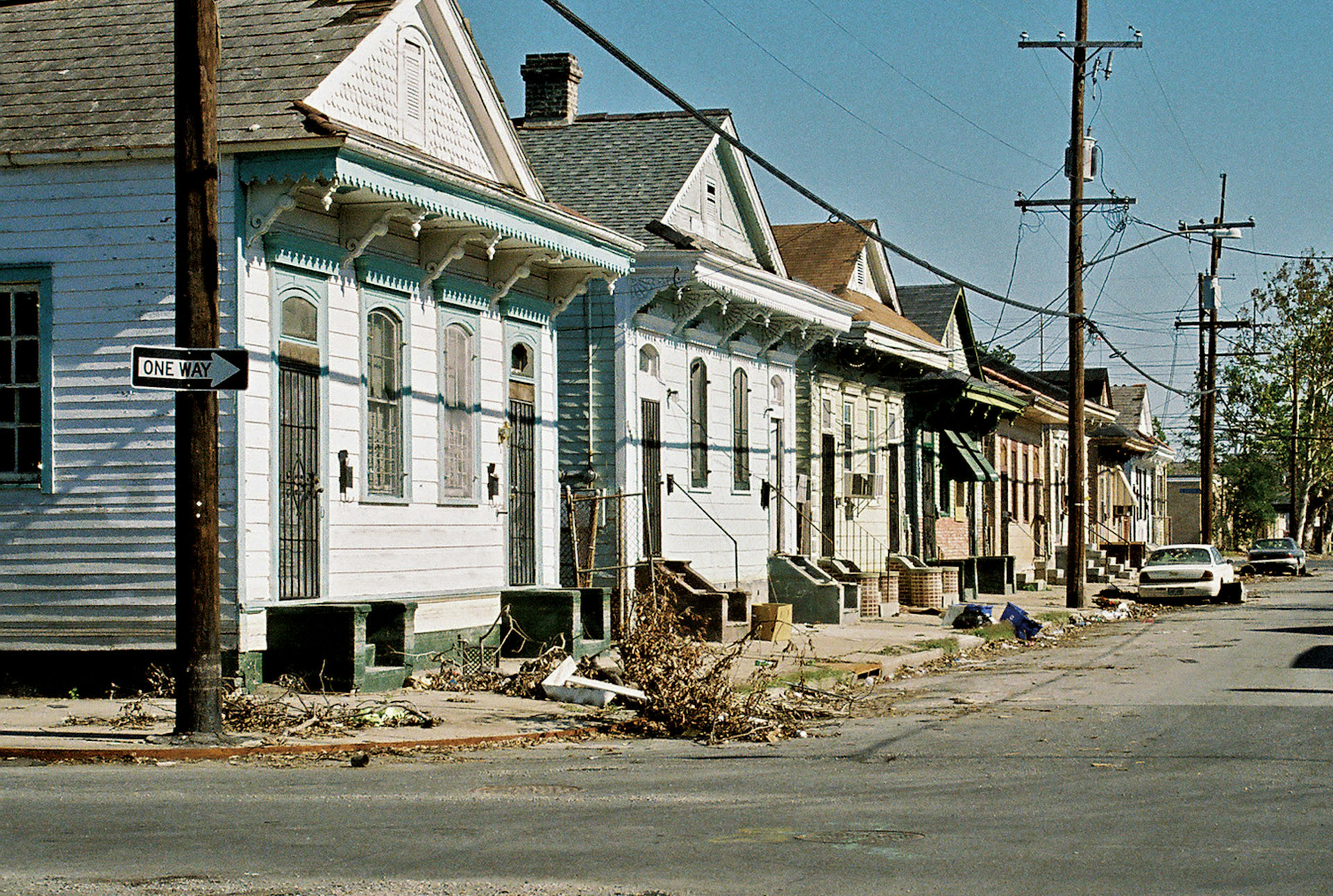 A neighborhood after the storm , 2005