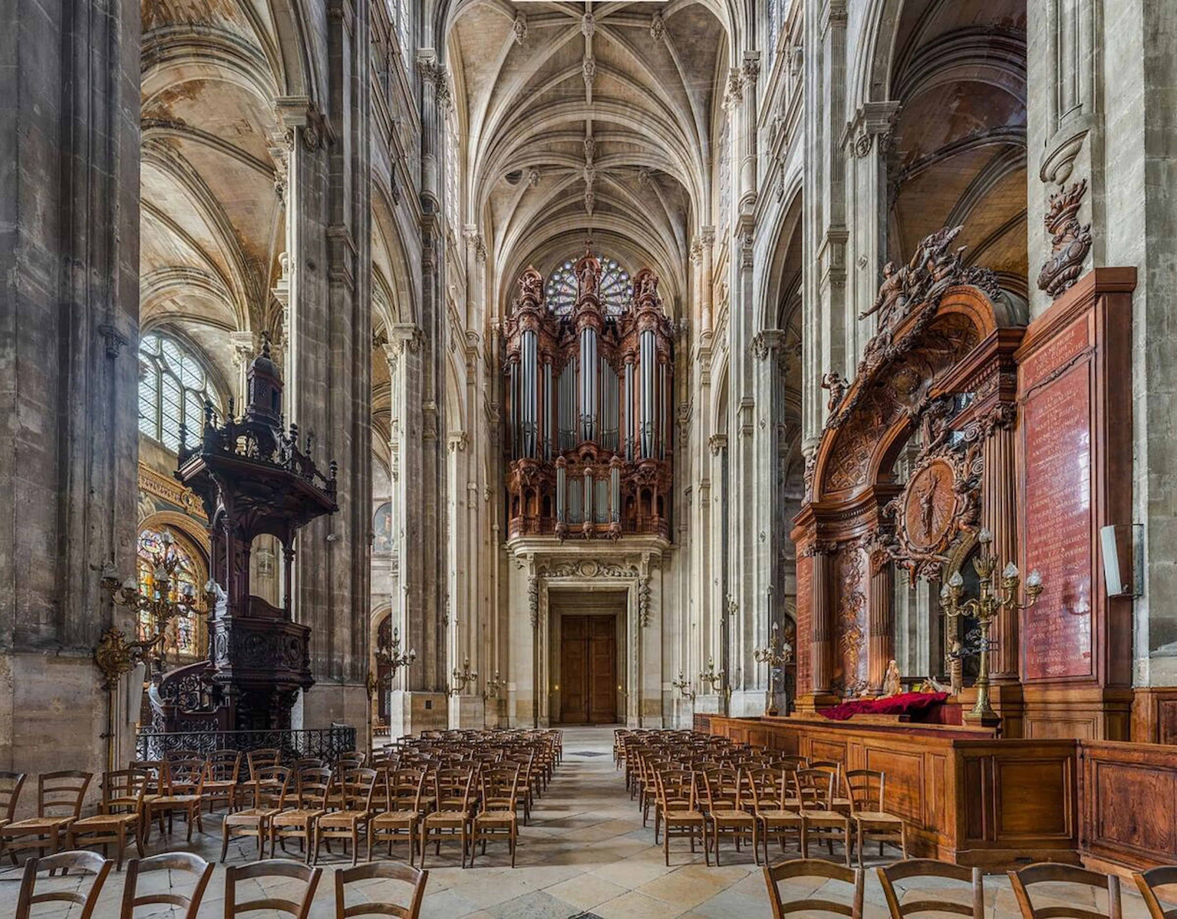Curious Facts: The Church of Saint-Eustache, France