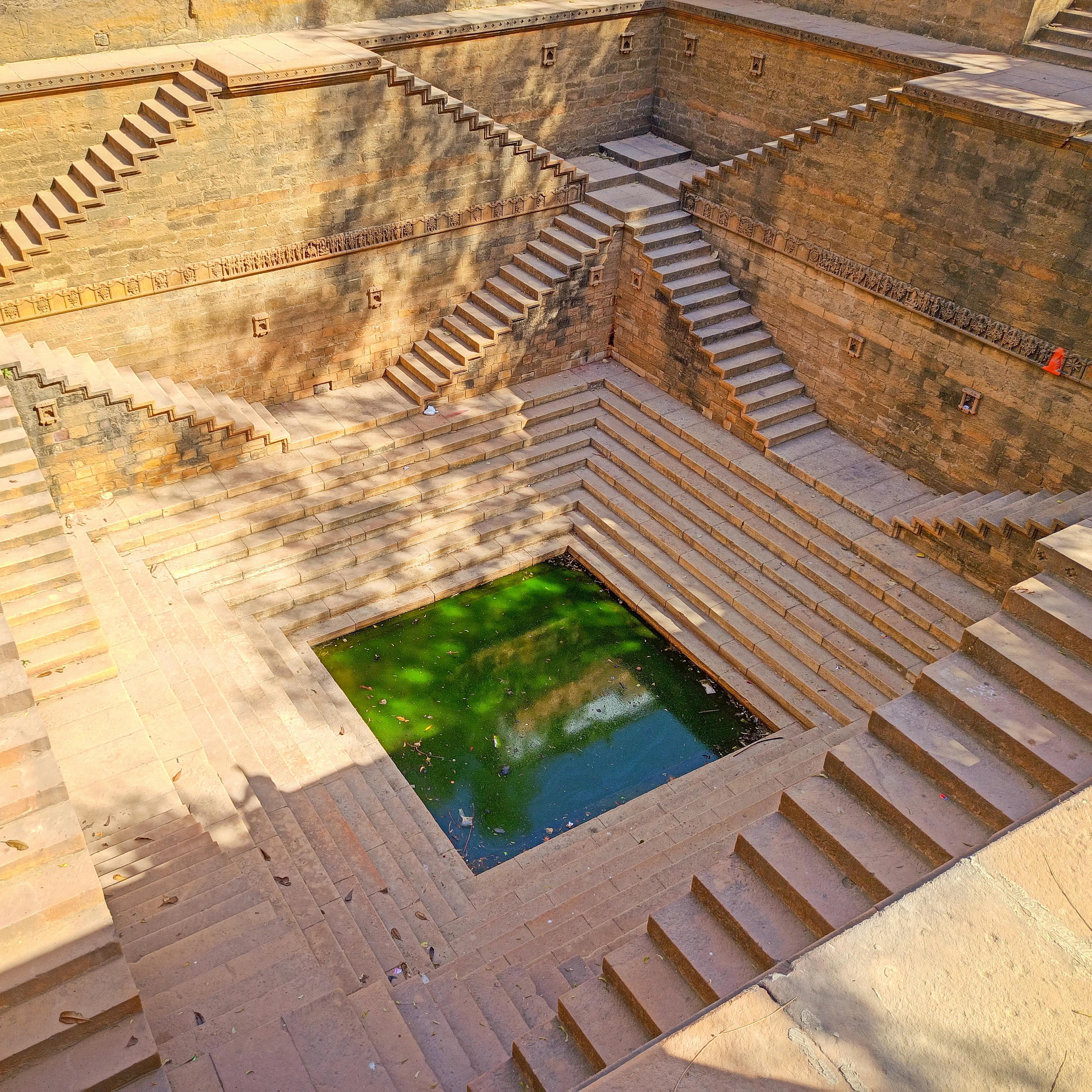 IND_Bhuj Historic Water Systems_Step Well shutterstock