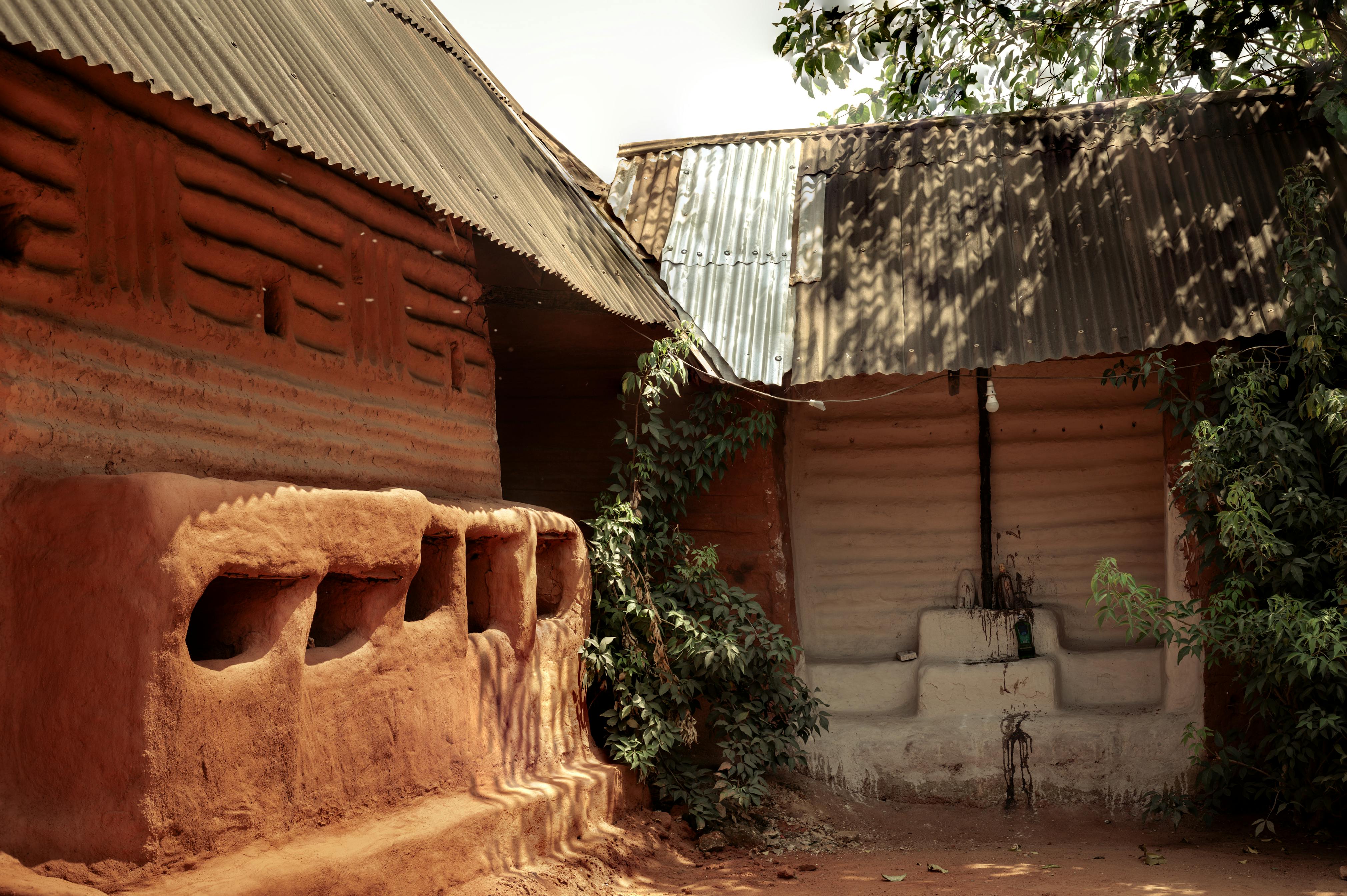 NGA_Chief Ogiamien's House_Exterior1