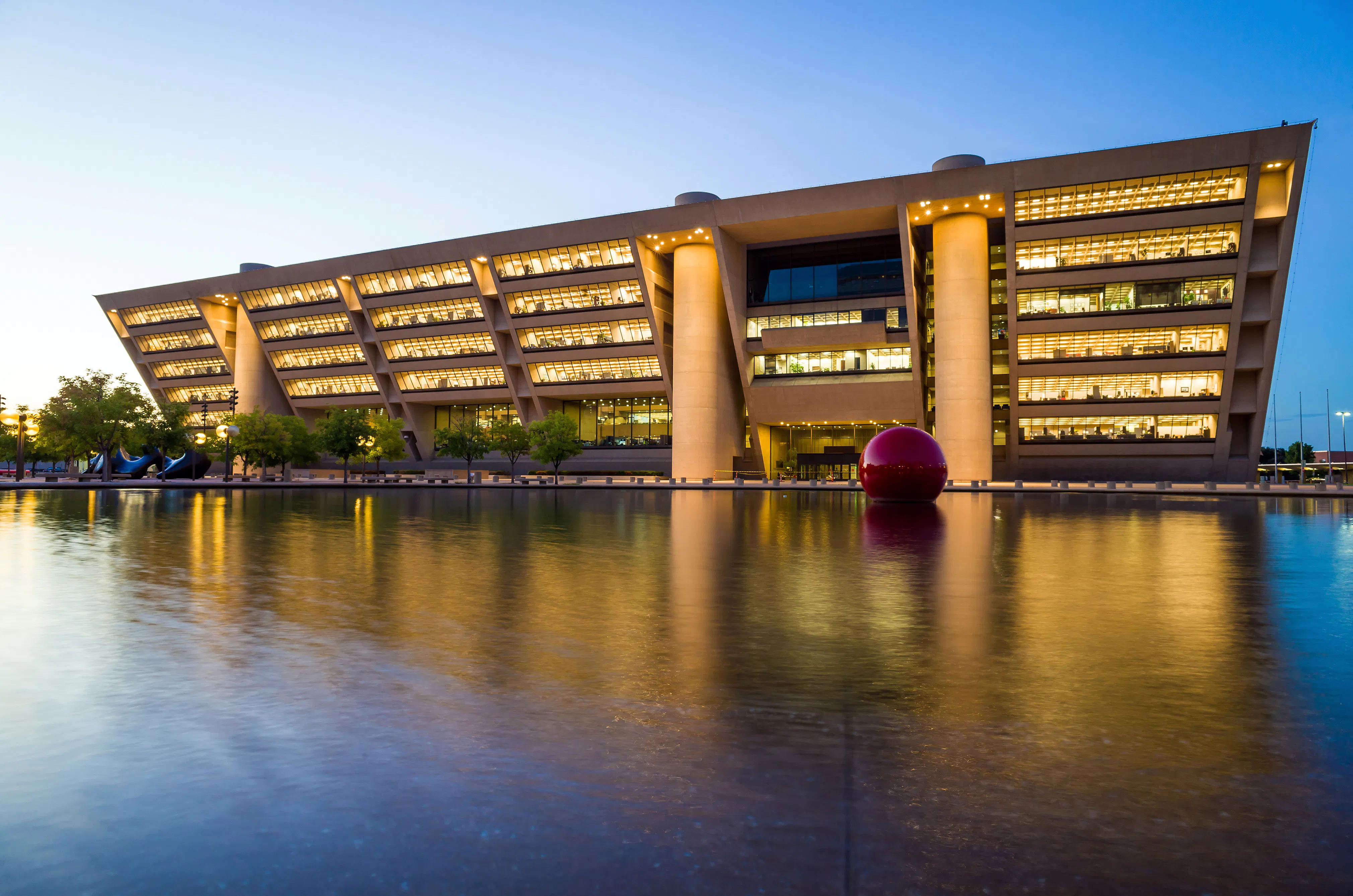 USA Dallas City Hall Adobe Stock 78470156