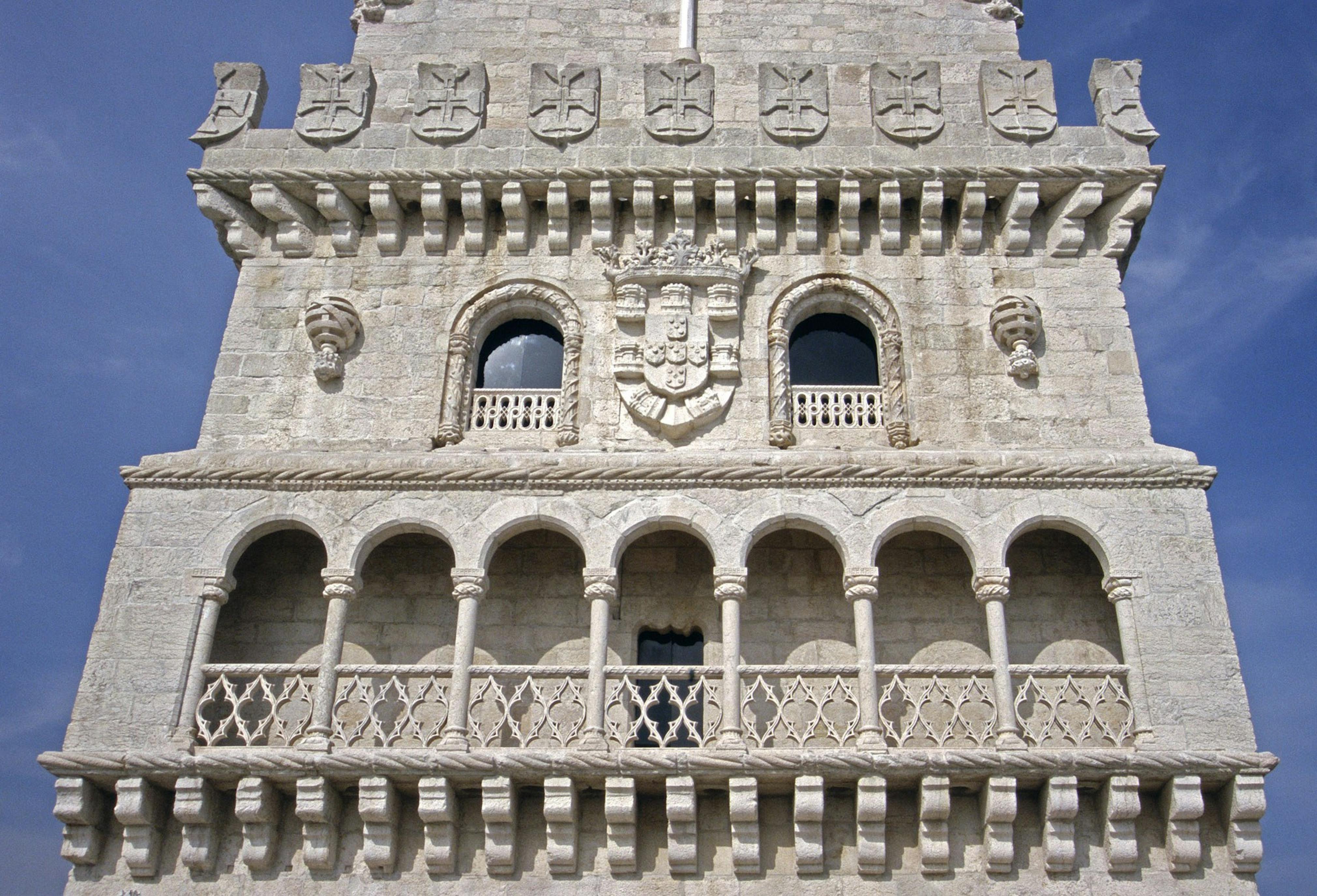 Façade after conservation, 1998